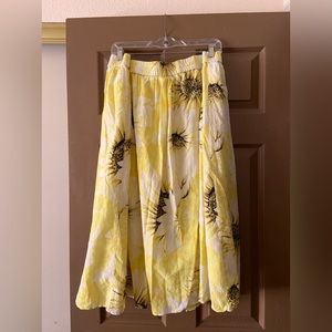 H&M XXL sunflower skirt